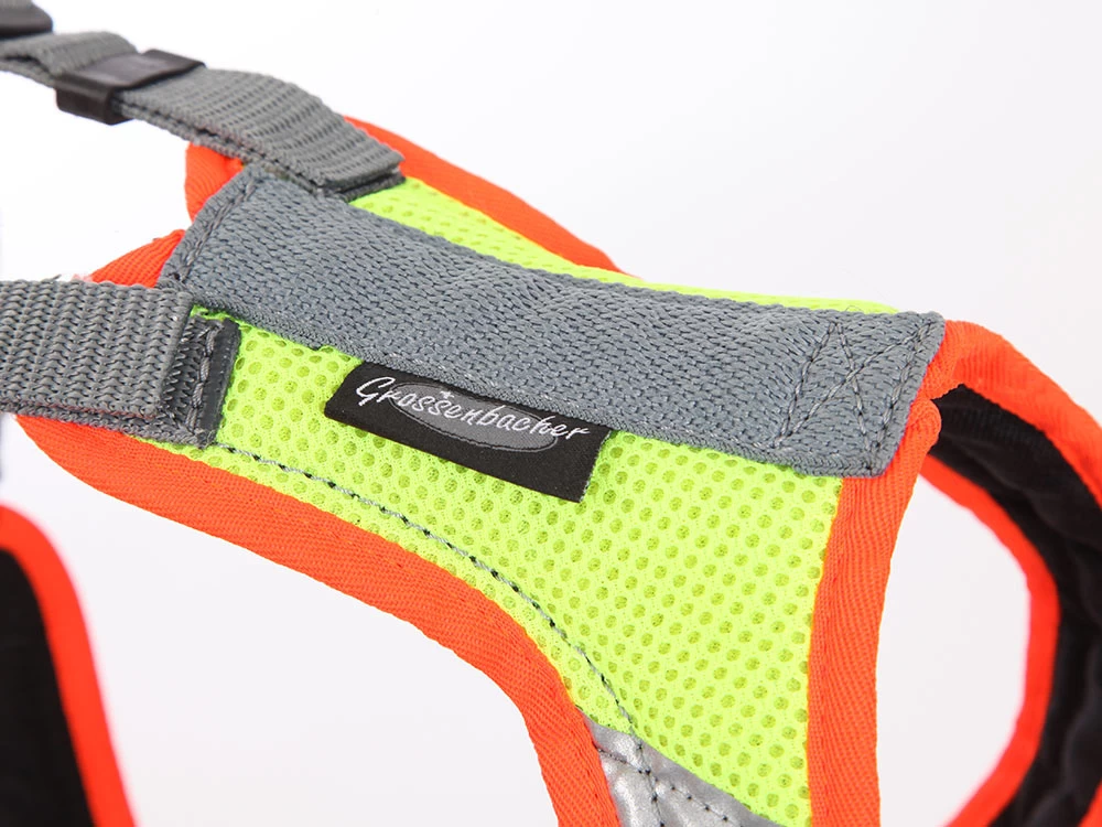 Grossenbacher Mantrailing V Hundegeschirr Neon LED – Bild 3