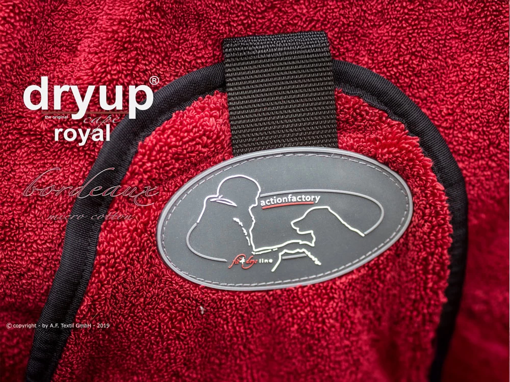 Dryup Cape Royal Hundebademantel Micro Cotton Bordeaux â Bild 4