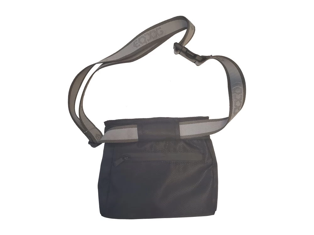 EQDOG Click´n Treat™ II Leckerlibeutel Hüfttasche Black – Bild 2